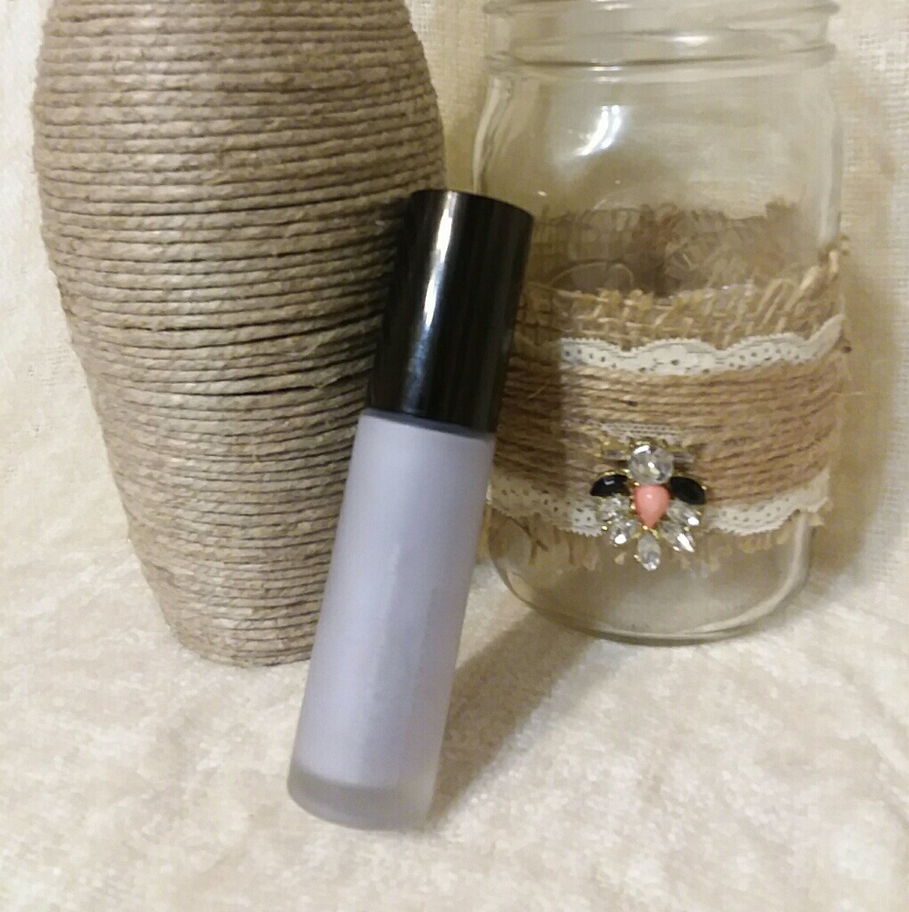 Becca primer
